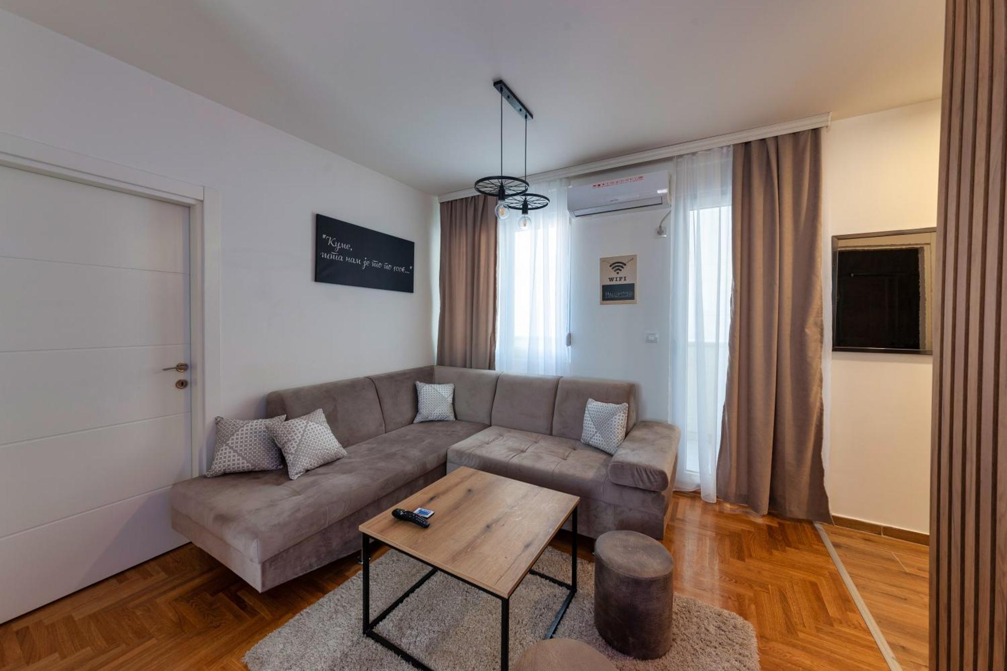 Luxury Residence Βελιγράδι Εξωτερικό φωτογραφία